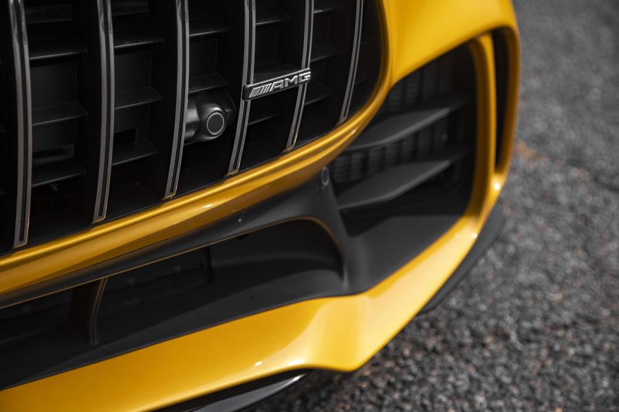 Детали экстерьера Mercedes-AMG GT R (C190) 2019 года  (NA) (фото 48 из 85)